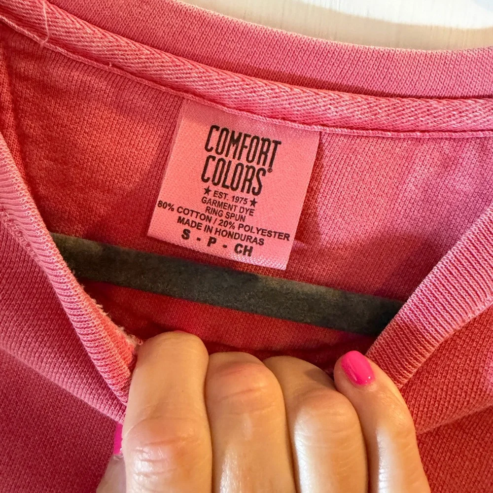 Comfort Colors - UP NORTH pinkish sweatshirt! Size Small! - Picture 3 of 4